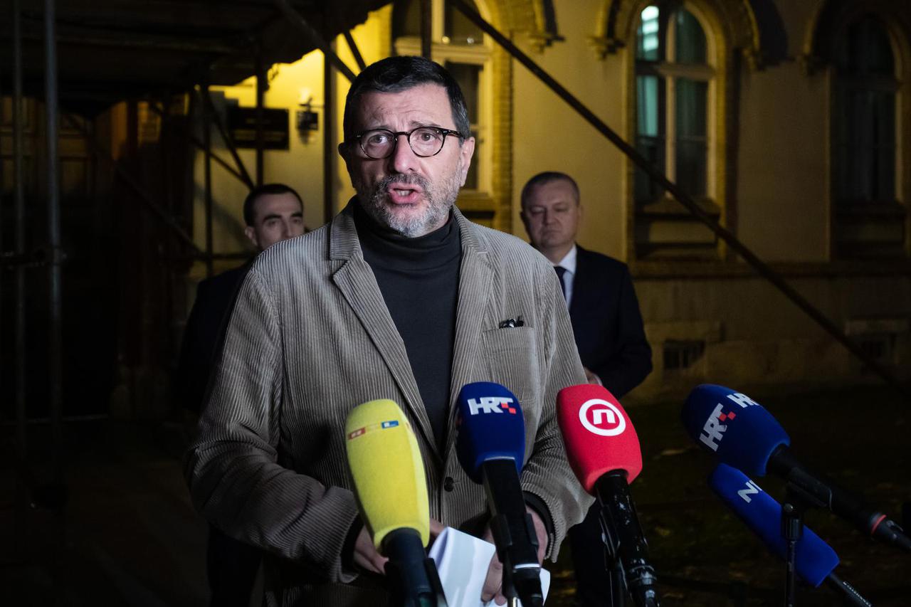 Zagreb: Ministar Horvat nakon sastanka o obnovi područja pogođenih potresima