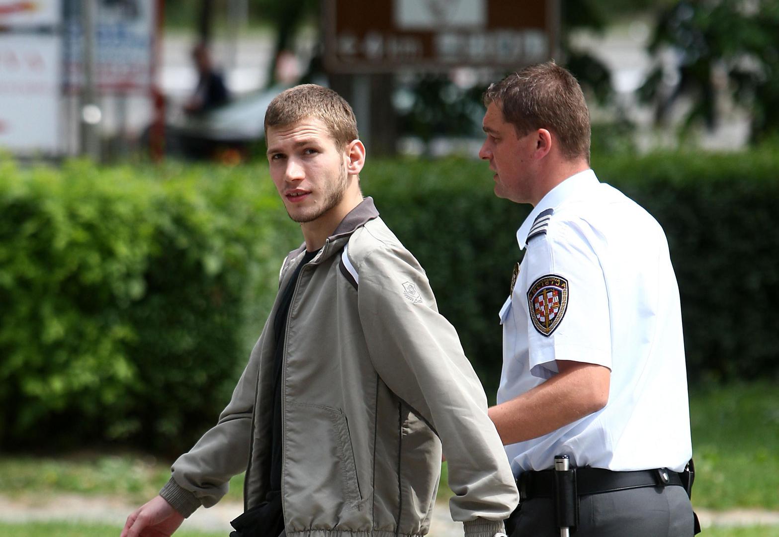 U trenutku nesreće imao je 2,15 promila te je BMW-om 745D naletio na Opel Corsu. Nesreća se dogodila 2007. godine oko 5.50 sati u Velikoj Gorici.