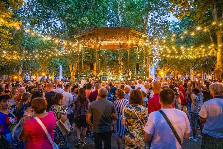 Plesnjak na Zrinjevcu