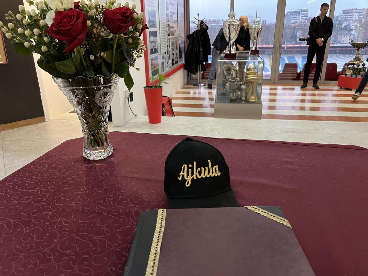 17, December, 2022, Belgrade - The book of mourning on the occasion of the death of Sinisa Mihajlovic was opened in the Red Star FC Museum.    17, decembar, 2022, Beograd - Knjiga zalosti povodom smrti Sinise Mihajlovica otvorena je u Muzeju FK Crvena zvezda.     Photo: M.M./ATAImages/PIXSELL