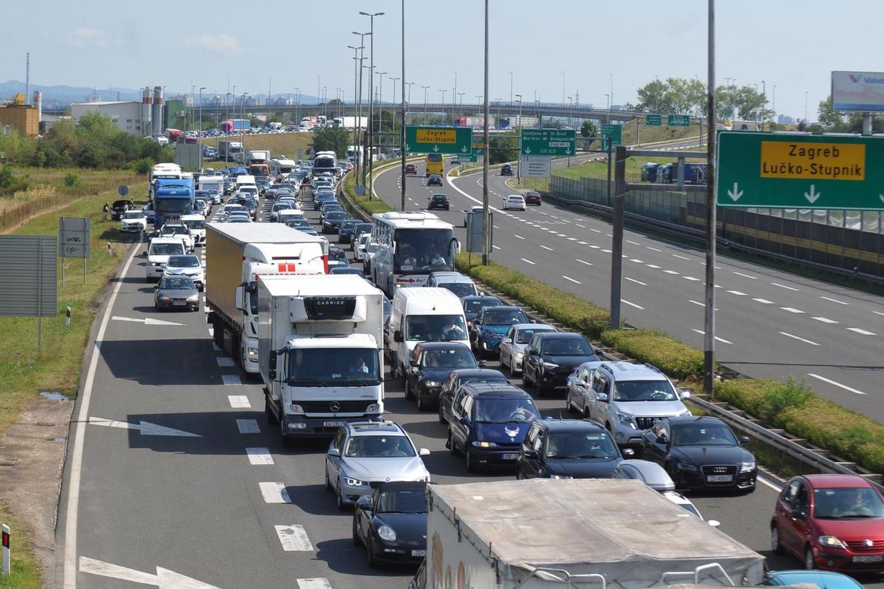 automobili