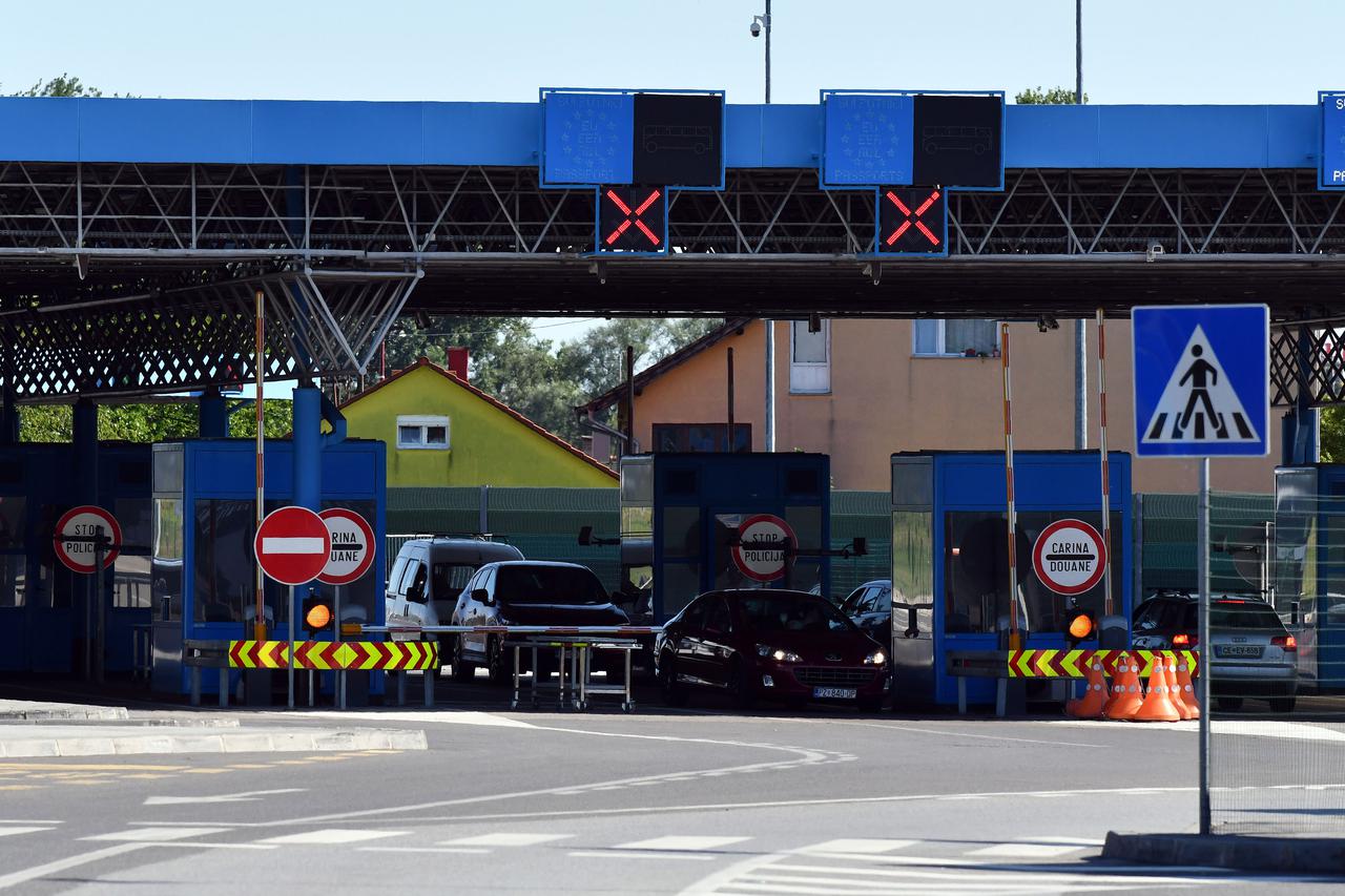 Slavonski Brod: Na graničnom prijelazu s BiH nema većih gužvi i čekanja