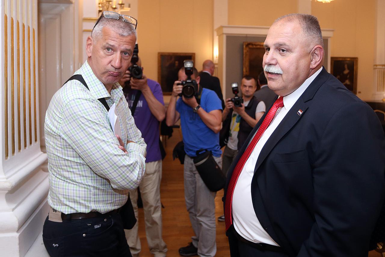 28.06.2015., Zagreb - Biranje predsjednika Hrvatskog kosarkaskog saveza odrzano je u Muzeja Mimara. Biralo se izmedju aktualnog predsjednika Danka Radica i njegovog protukandidata Ivana Sukera. Aleksandar Petrovic, Ivan Suker.  Photo: Goran Stanzl/PIXSELL