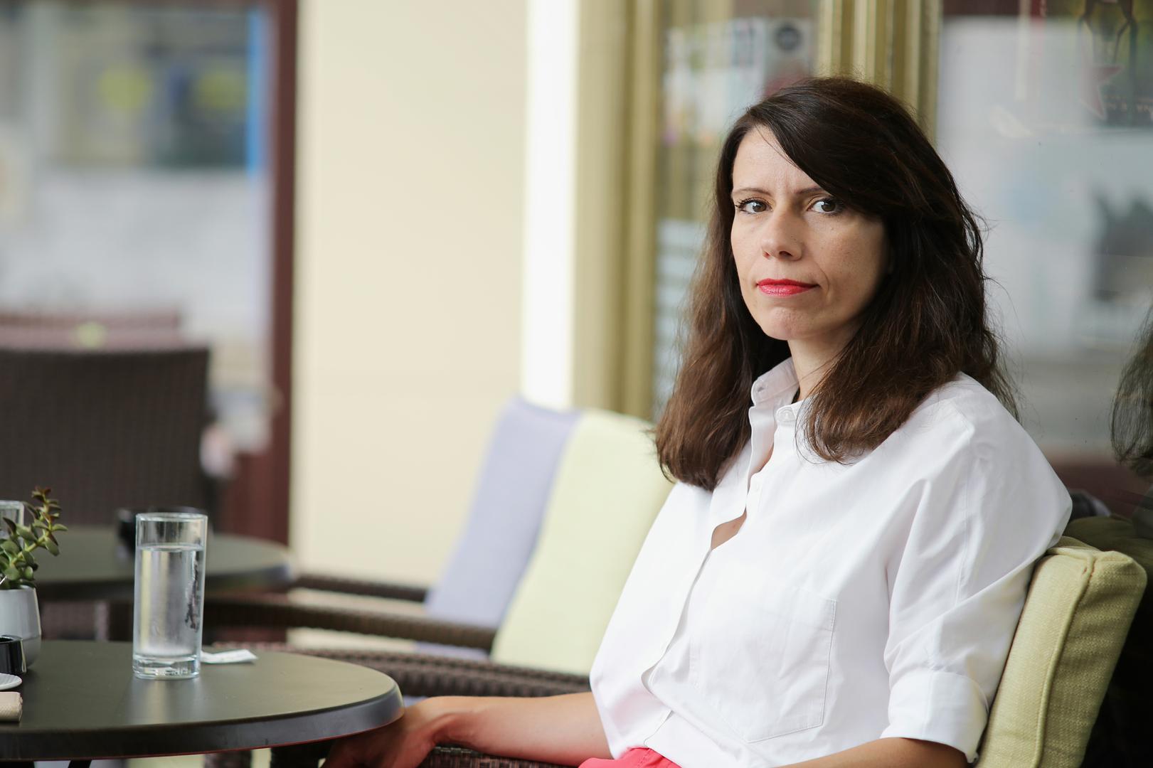 Oglasio se i donedavni partner Katarine Peović, Hrvoje Štefan, potvrdivši na Facebooku njihov prekid. "Katarina i ja nismo više u ljubavnom odnosu. Za detalje vezane uz Alena Vitasovića morat ćete pitati nju", napisao je.