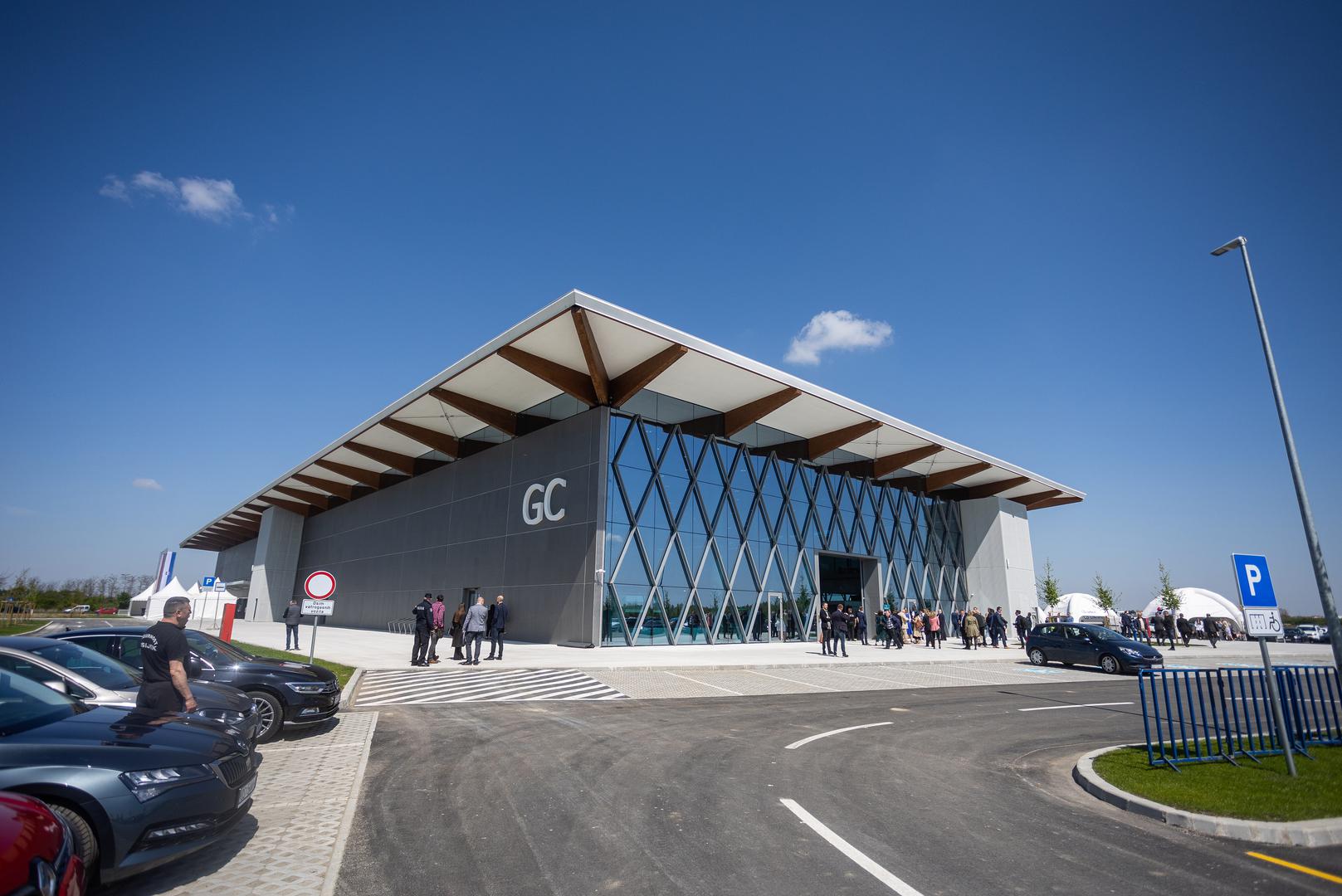 21.04.2023., Osijek - Predsjednik Vlade Andrej Plenkovic sudjelovao je na svecanosti otvorenja Gospodarskog centra Osjecko-baranjske zupanije i Proljetnog sajma. Photo: Davor Javorovic/PIXSELL