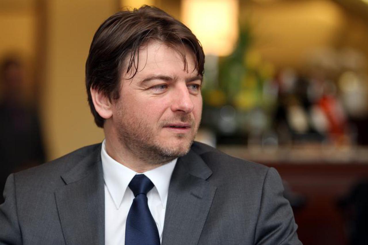 Darko Lorencin u Opatiji, portal (1)
