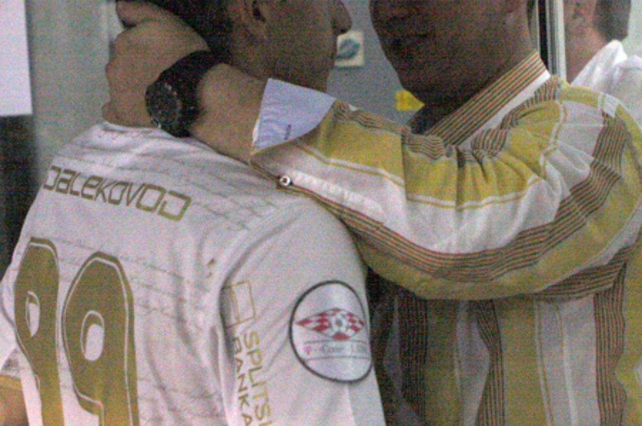 '24.07.2010., Split - Nogometna utakmica 1. kola T-Com HNL izmedju NK Hajduka i NK Istre. Presjednik Svagusa cestitao je Anasu Sharbiniju na kraju utakmice. Photo: Ivo Cagalj/PIXSELL'
