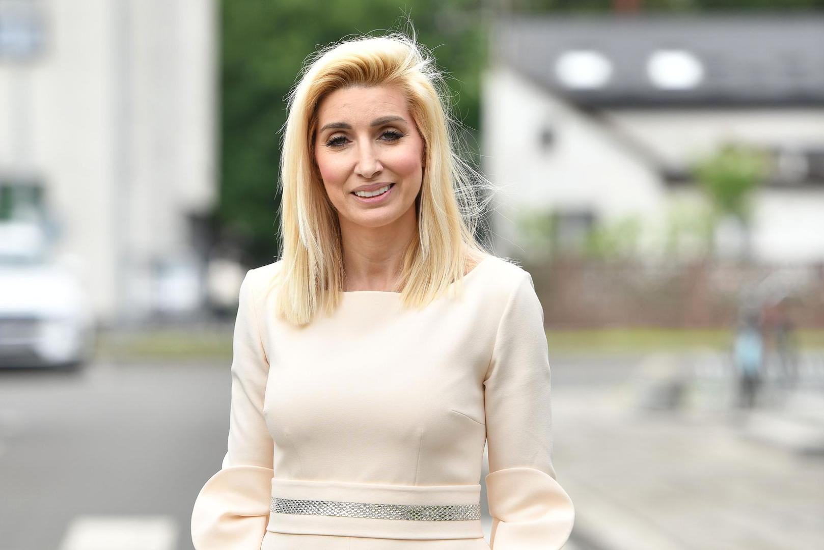 Fani je danas obranila doktorsku disertaciju na Sveučilištu u Varaždinu, smjer Međunarodni ekonomski odnosi i menadžment.