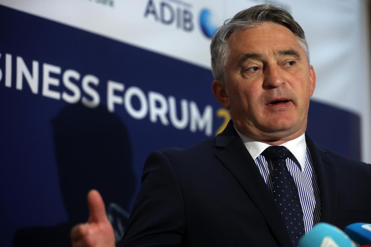 Željko Komšić obratio se medijima na 11. Sarajevo Business Forumu