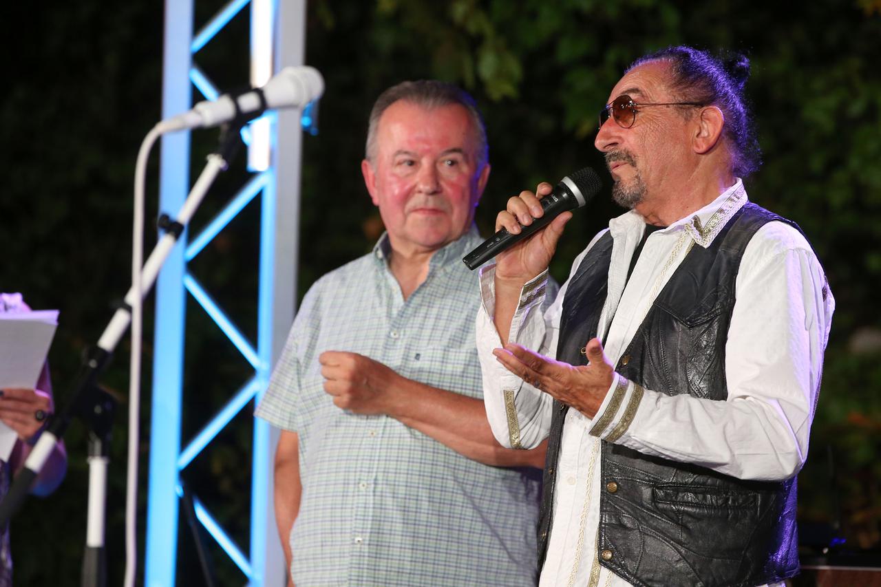 Zagreb: Predstavljanje knjige i koncert Željka Bebeka