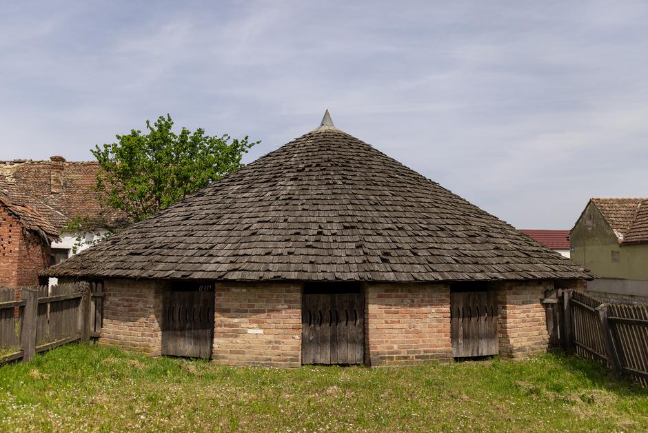 Otok, Turistička patrola
