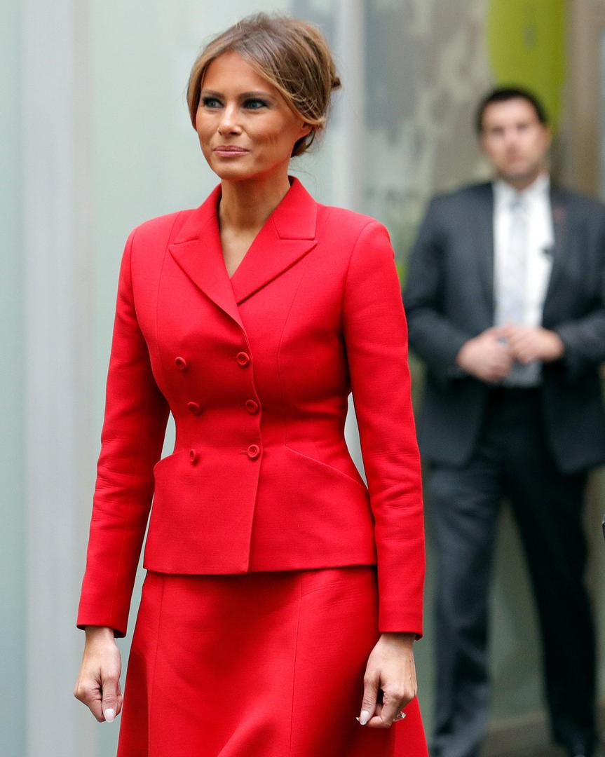 Crveni Diorov komplet