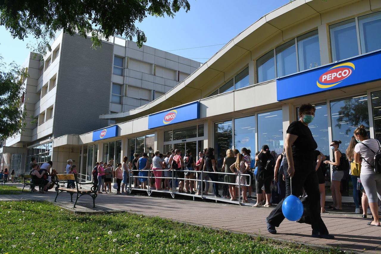 Bjelovar: U prostoru hotela Central otvorena je trgovina Pepco