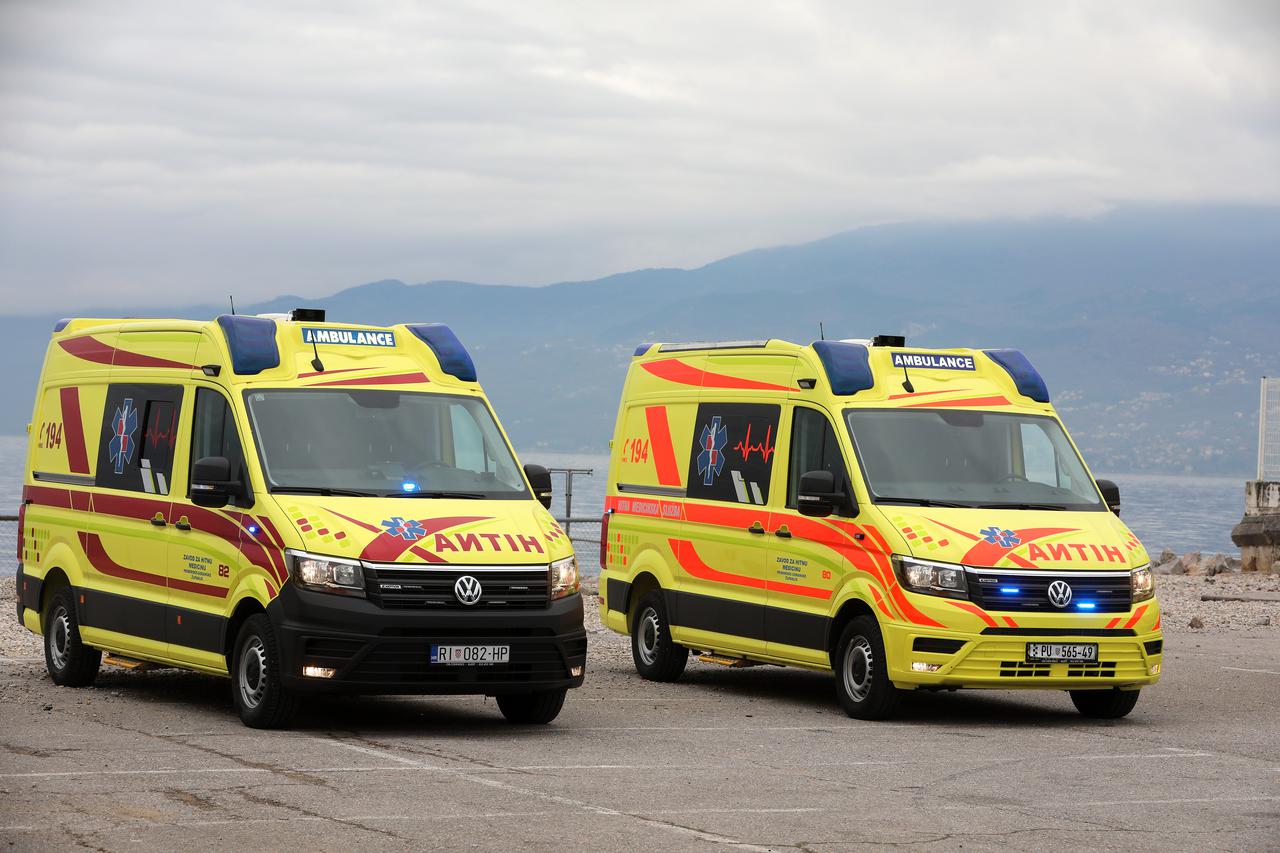 Rijeka: Predstavljanje 6 novih vozila Zavoda za hitnu medicinu Primorsko-goranske županije
