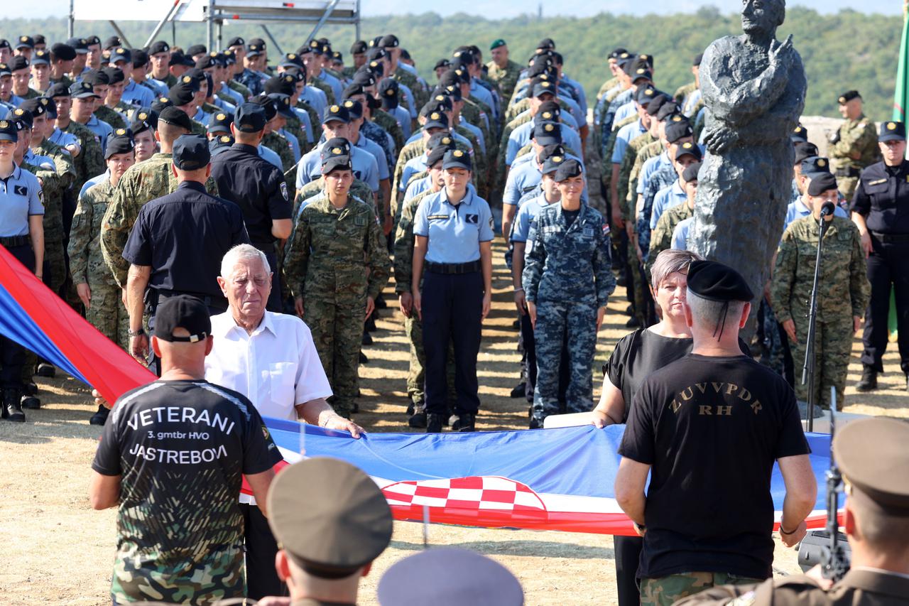Proslava obiljezavanja Dana pobjede i domovinske zahvalnosti, Dana hrvatskih branitelja i 31. obljetnice vojno redarstvene operacije Oluja