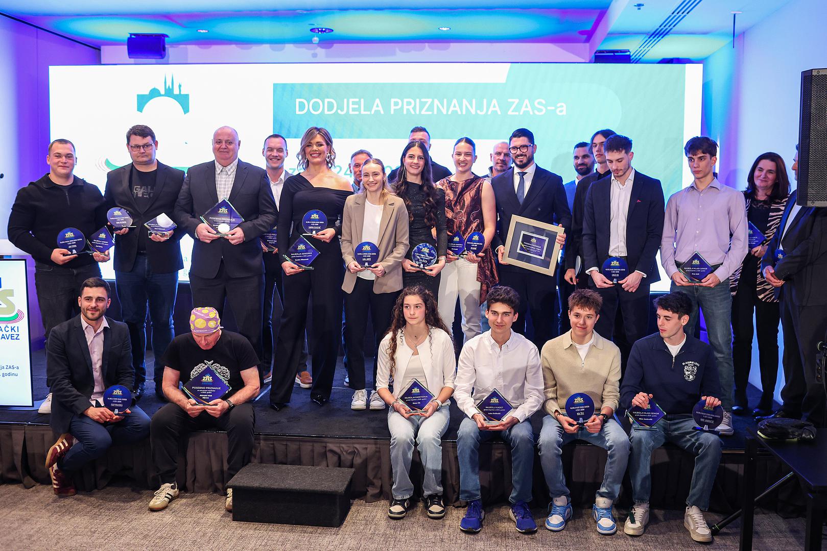 Bračni par Elkasević imao je dvostruki razlog za slavlje. 