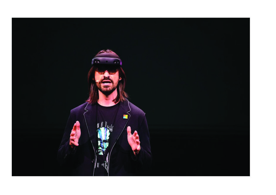 Alex Kipman, voditelj programera HoloLensa koji je predstavio Mesh