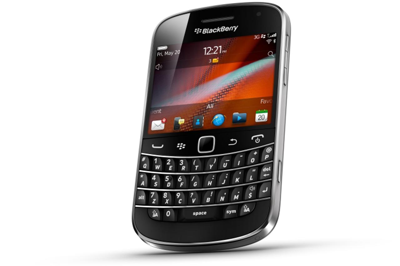 'blackberry_nnn_pos'