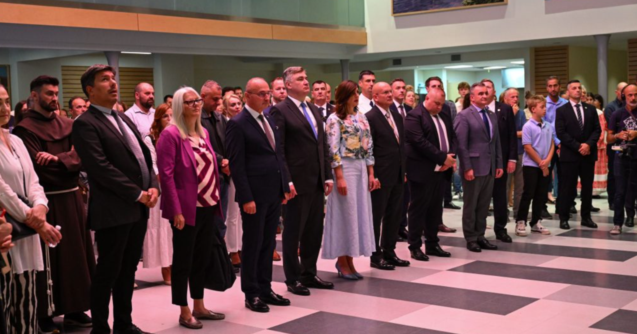 Više fotografija pogledajte u nastavku naše galerije.