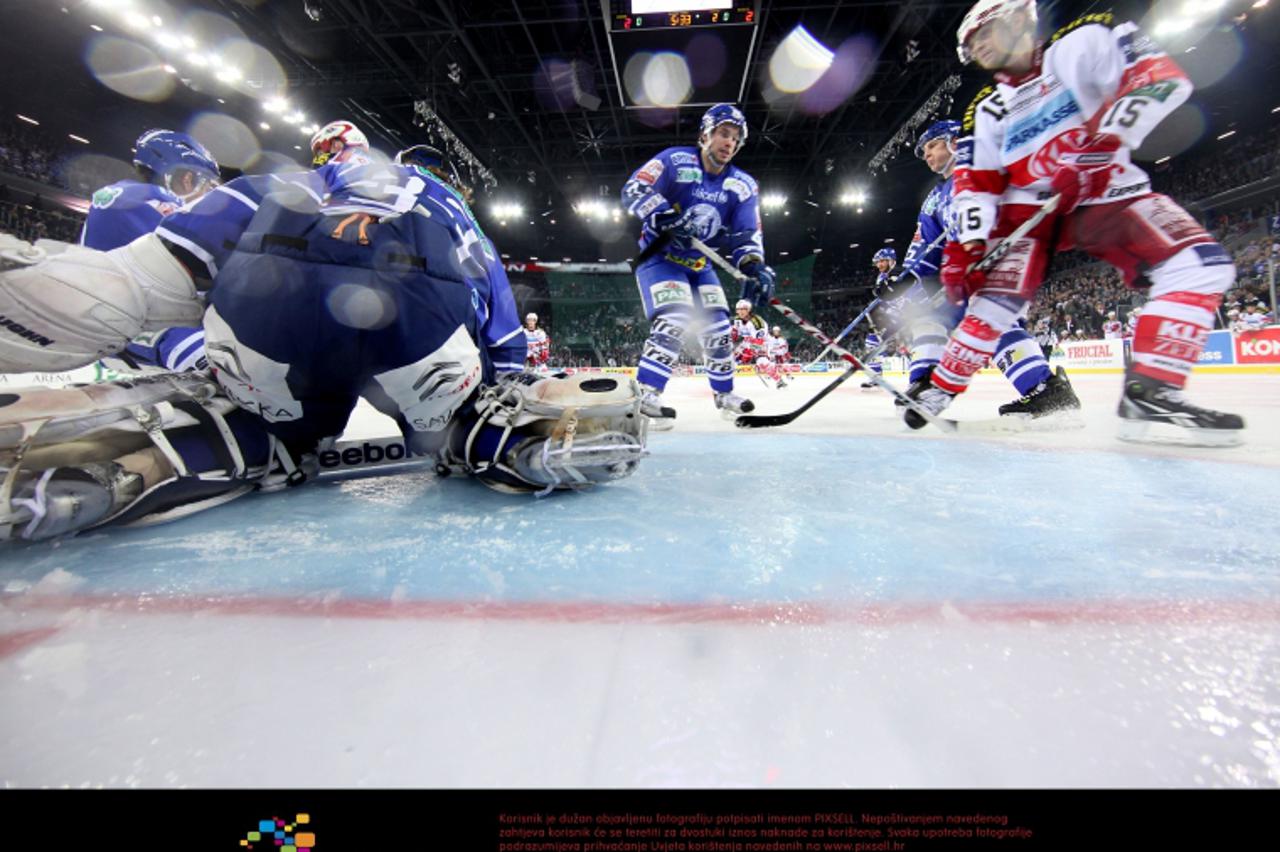 '21.01.2011., Arena Zagreb, Zagreb - Arena Ice Fever. Hokejaska utakmica EBEL lige, KAC Klagenfurt - KHL Medvescak.  Photo: Marko Lukunic/PIXSELL'
