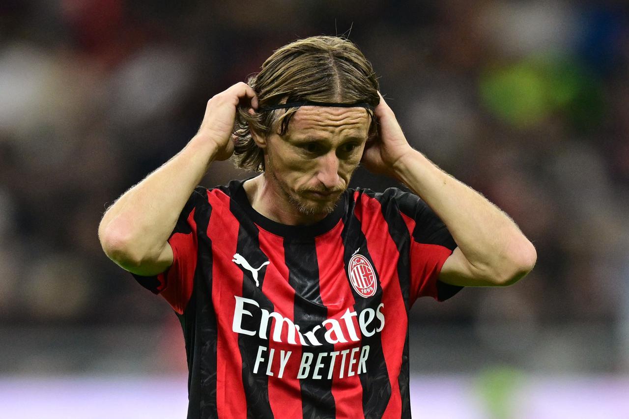 Serie A - AC Milan v Pisa SC