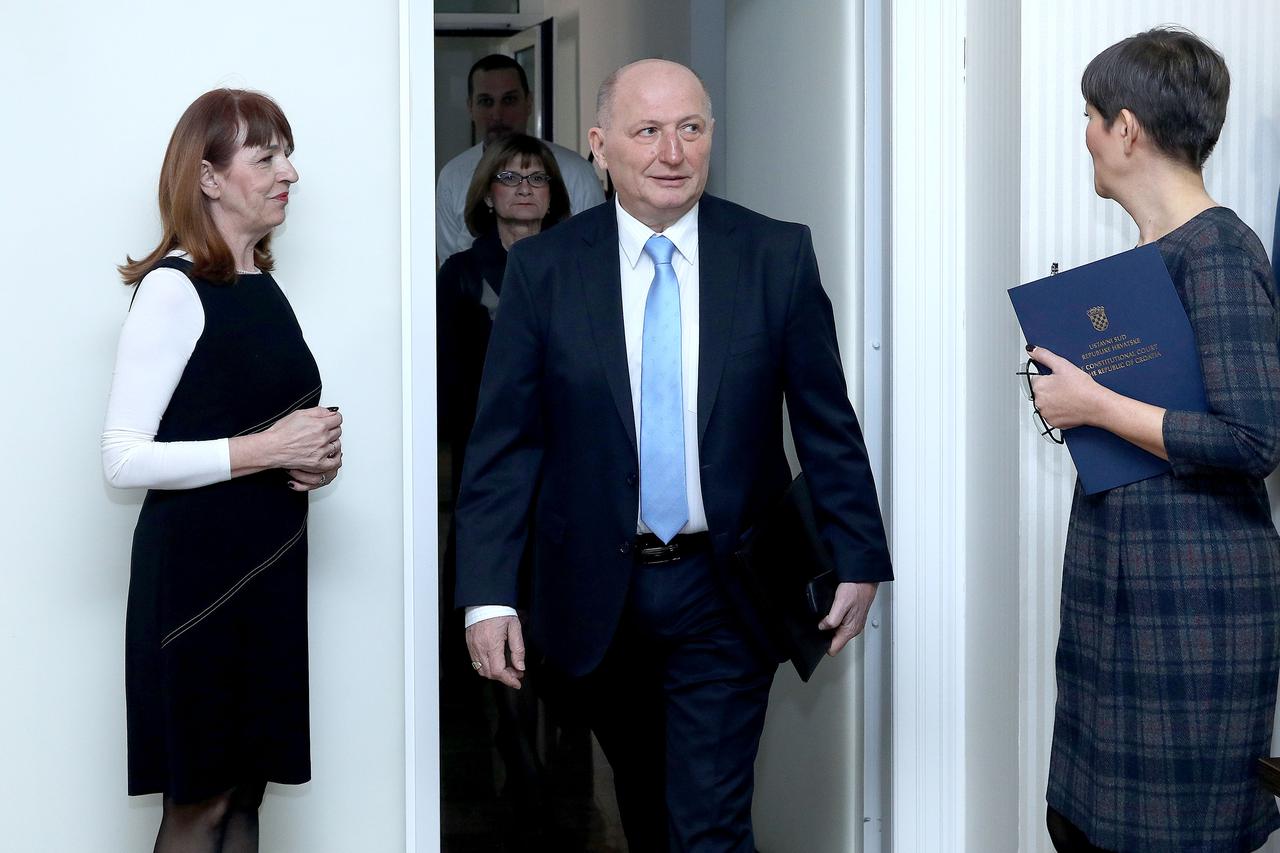 Zagreb: Ustavni sud donio odluku o poba?aju staru 26. godina, ne treba ga zabraniti