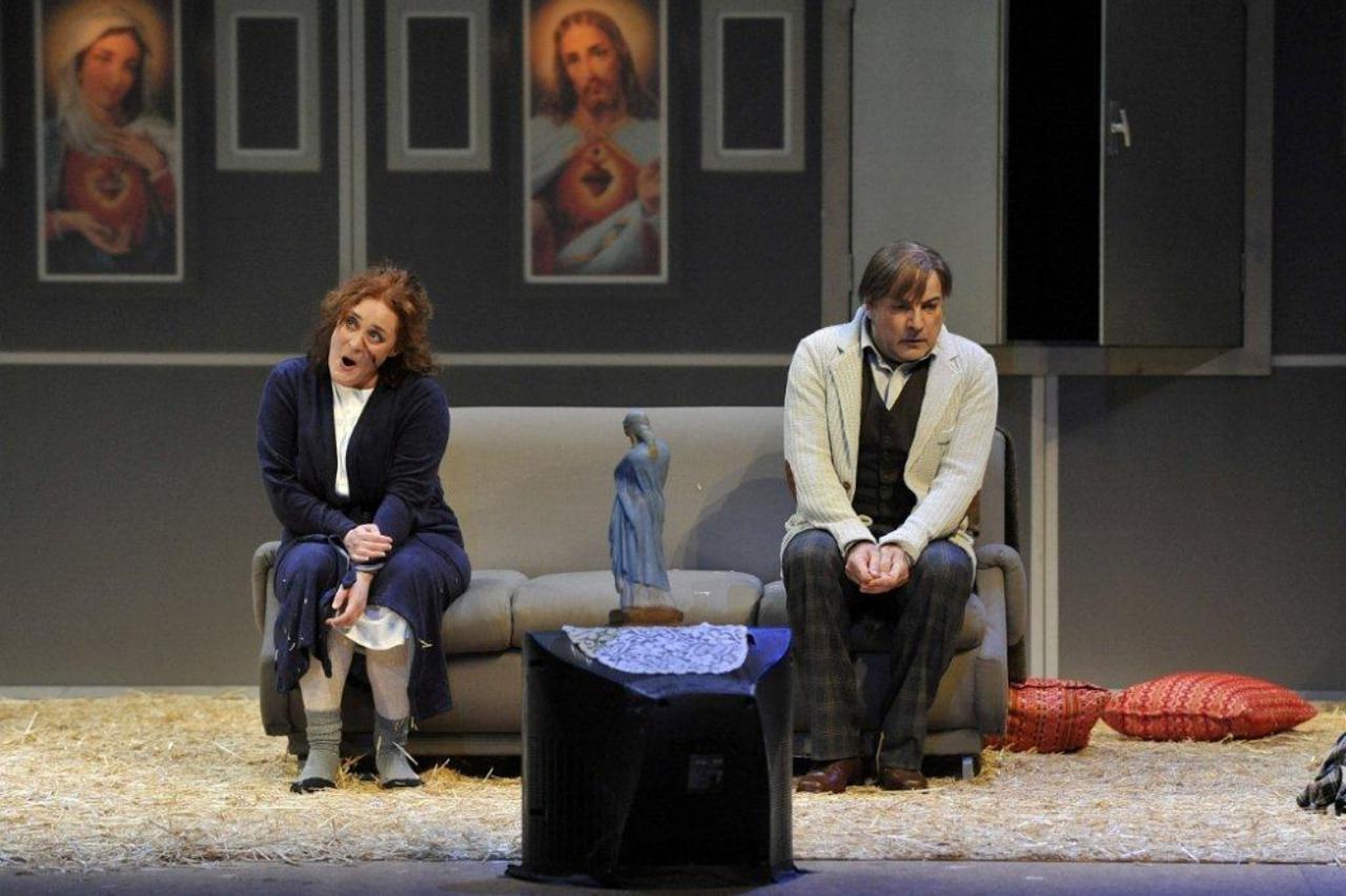 janačekova \"jenufa\" na sceni hnk