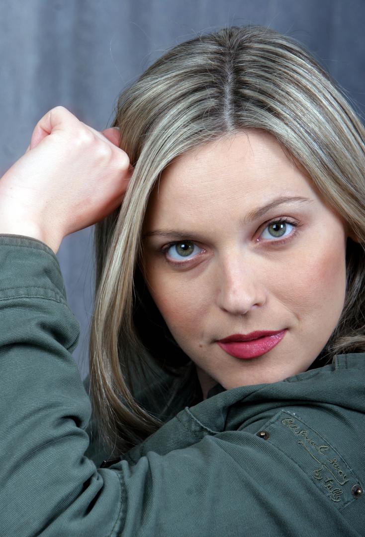 U nastavku pogledajte još fotografija današnje slavljenice Maje Vučić.