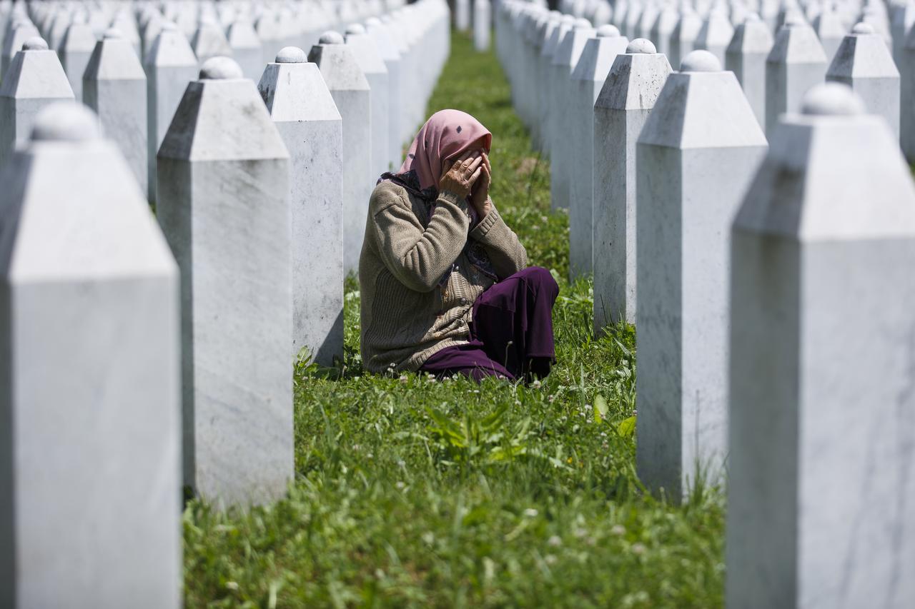 Potočari: Majke Srebrenice isčekuju izricanje presude Ratku Mladiću