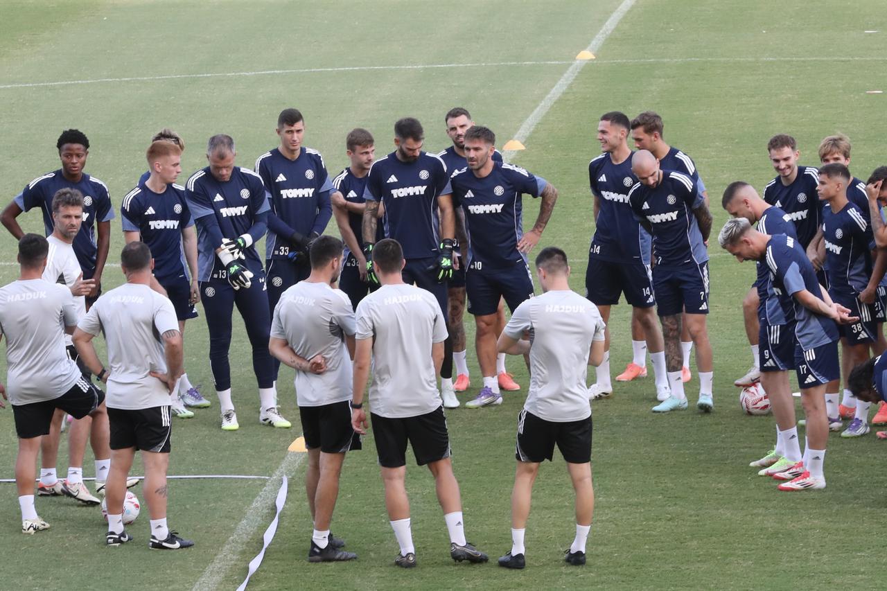 Split: HNK Hajduk odradio trening uoči utakmice s Dinamo City