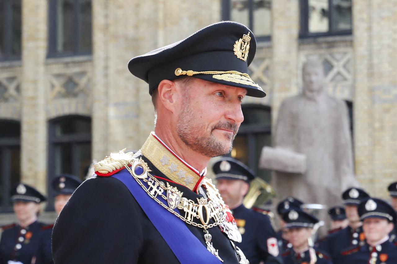 King Haakon VIII's Swearing-In - Oslo
