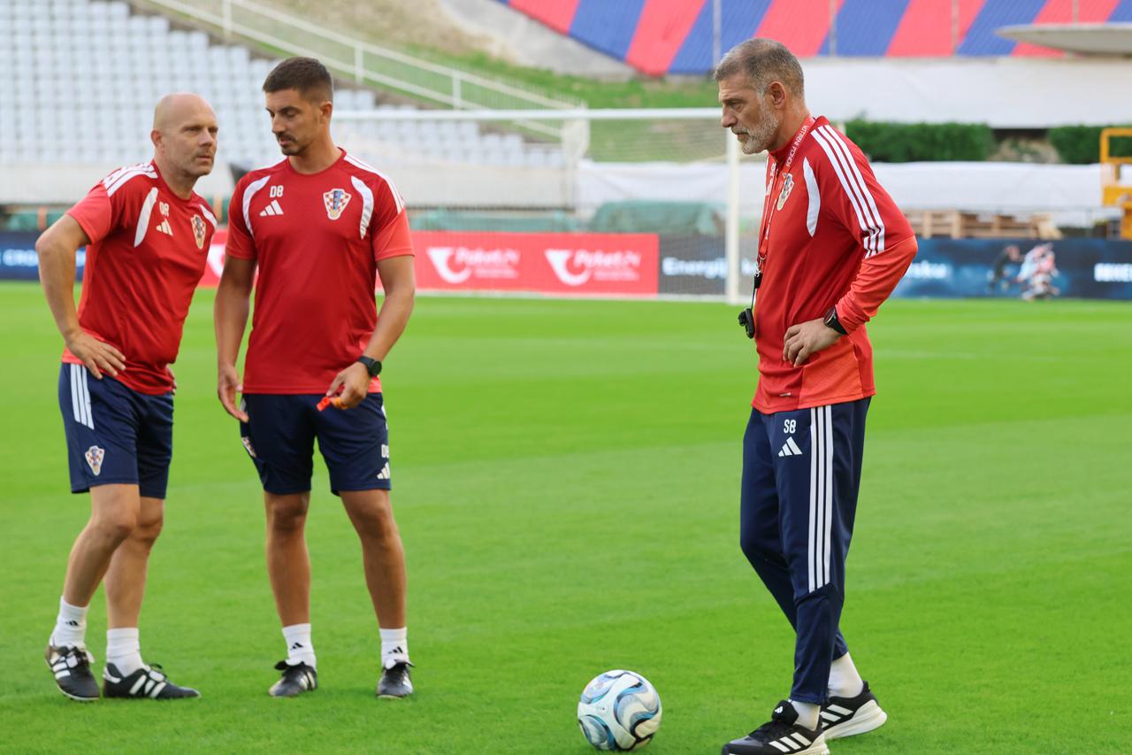 Split: Trening hrvatske nogometne reprezentacije uoči sutrašnje utakmice protiv Španjolske