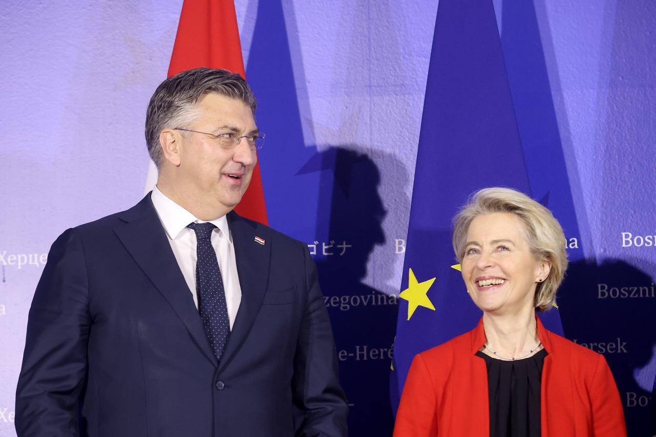 Sarajevo: Zajedničko fotografiranje Borjane Krišto, Ursule von der Leyen, Marka Ruttea i Andreja Plenkovića