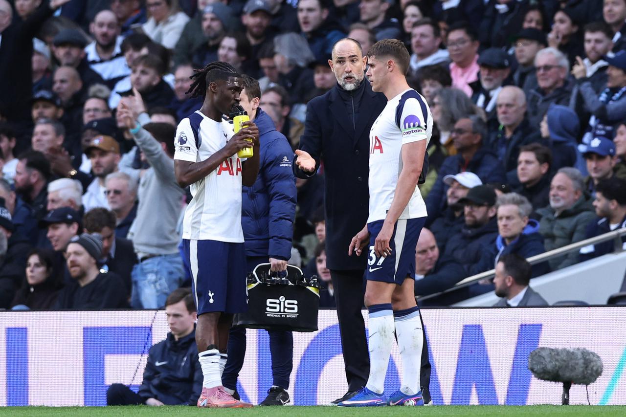 Premier League - Tottenham Hotspur v Arsenal