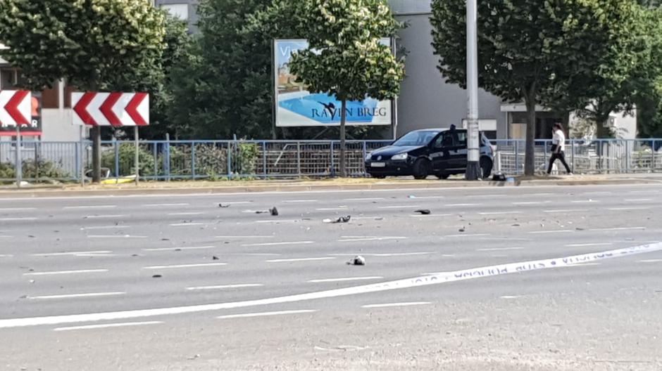 Na Zagrebačkoj aveniji poginuli motociklist i biciklist
