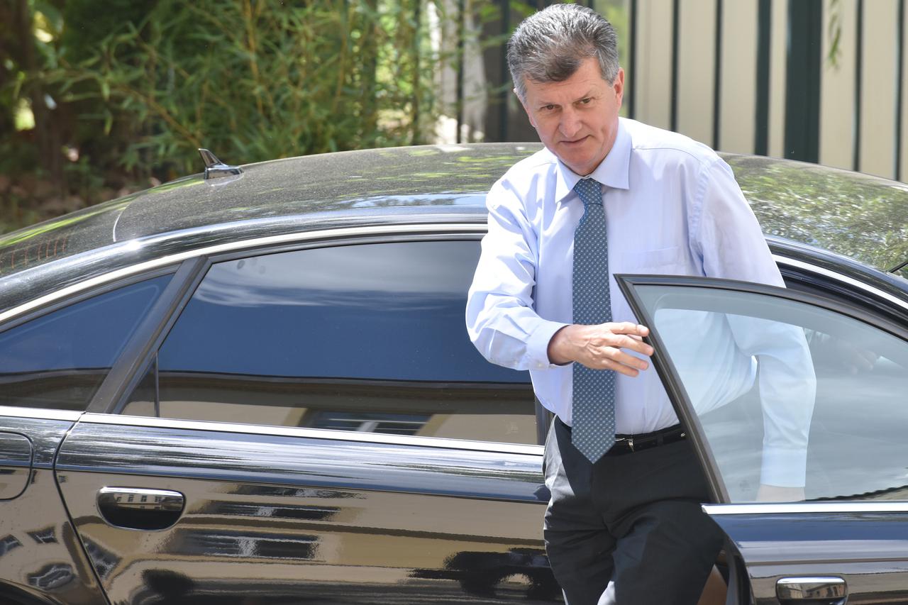 Zagreb: Dolazak Milana Kujundžića i Tonija Kolaka na mirenje na Općinski kazneni sud