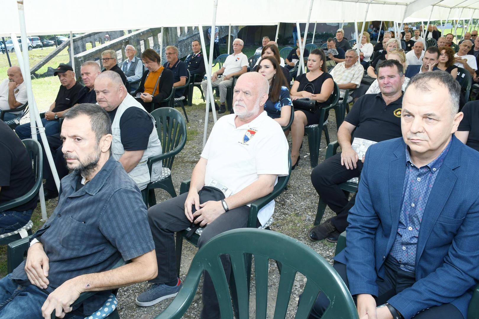 03.09.2021., Sisak - Povodom Dana branitelja grada Siska u bivsoj vojarni Barutana odrzana je svecana akademija i dodijela Plaketa Marijan Celjak - junak obrane grada Siska u Domovinskom ratu te je otvorena izlozba fotografija Mladena Knezevica-Gipsa.Photo: Nikola Cutuk/PIXSELL