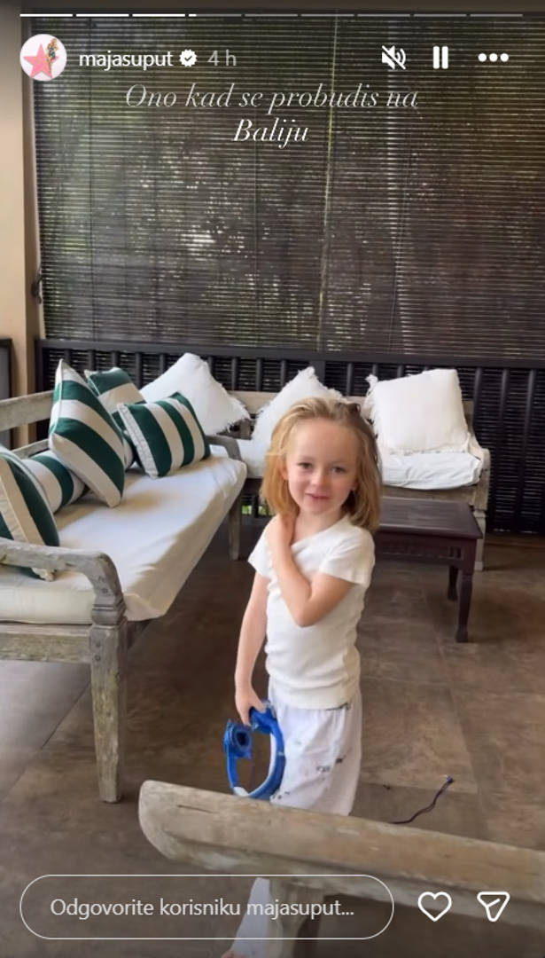 Zanimljiv je i detalj da je Maja na ovo putovanje povela i svog preslatkog sinčića, Blooma, koji uživa u svakom trenutku obiteljske avanture na ovom tropskom otoku.