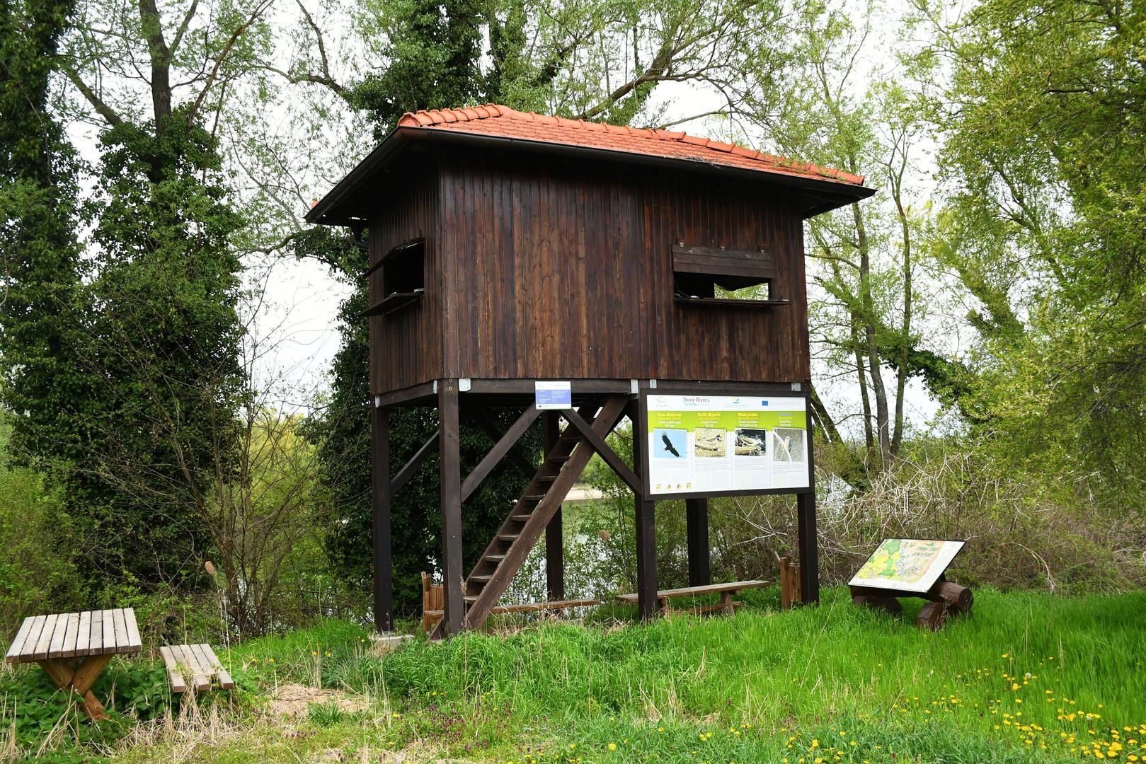 12.04.2021., Pitomaca - Turisticka patrola Vecernjeg lista. U okolici Pitomace brojne su turisticke destinacije. Zadnji panonski otok Kriznica. Posebnost je skela. 
Photo:Damir Spehar/PIXSELL