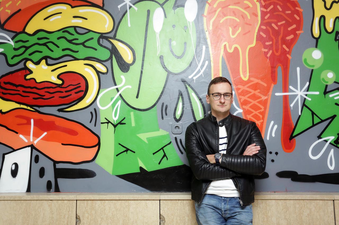 20.10.2016., Zagreb - U Studentskom centru zidovi ukraseni grafitima.  Mato Vuksic.  Photo: Luka Stanzl/PIXSELL