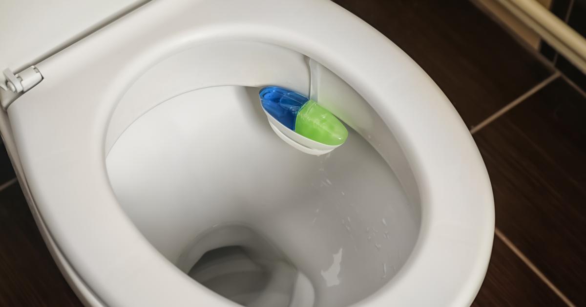 Stavite ovo u WC školjku prije odlaska na spavanje i zaboravite i na najtvrdokorniji kamenac