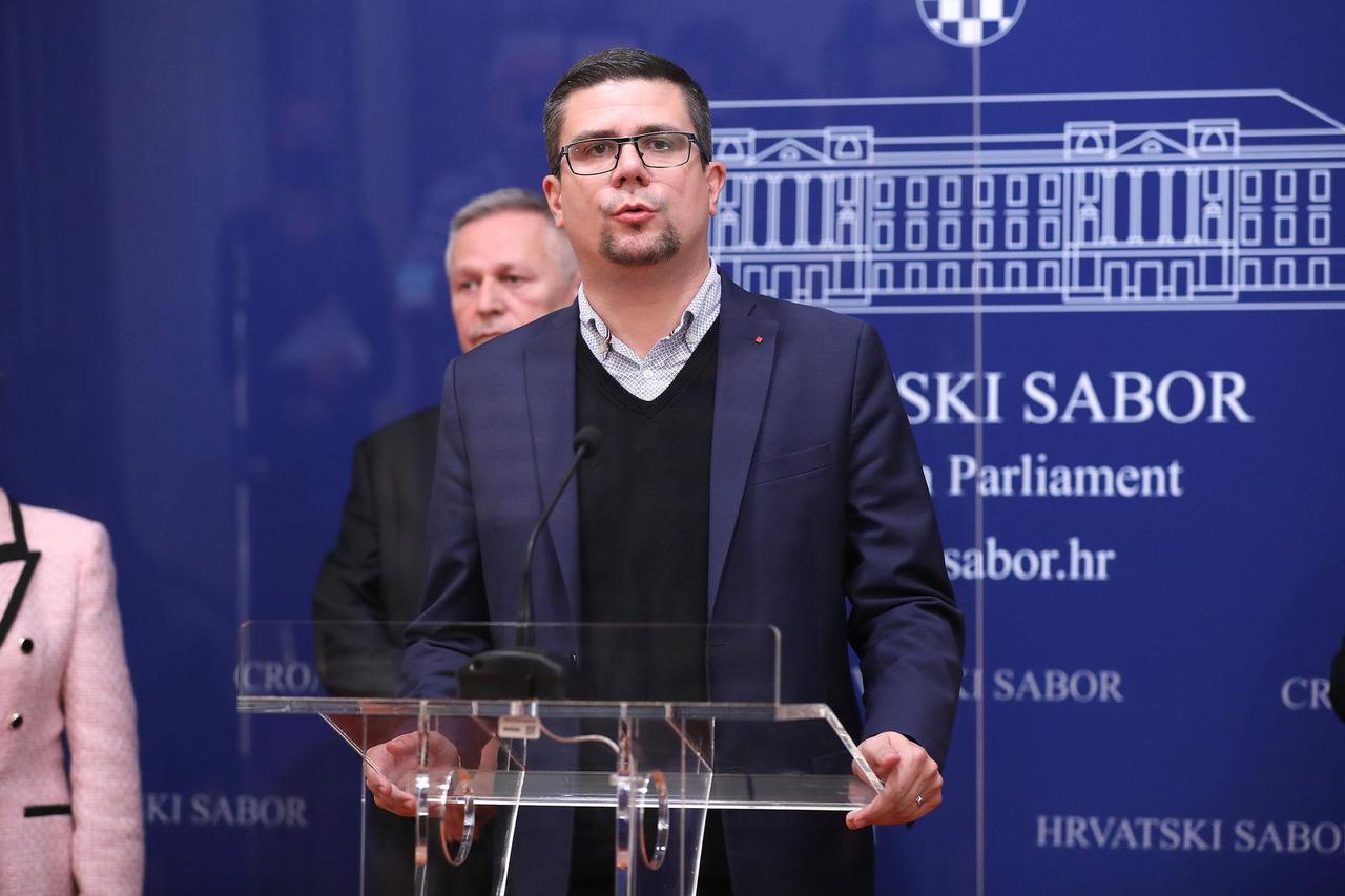 Zagreb: Isključeni zastupnici SDP-a osnovali su novi Klub zastupnika