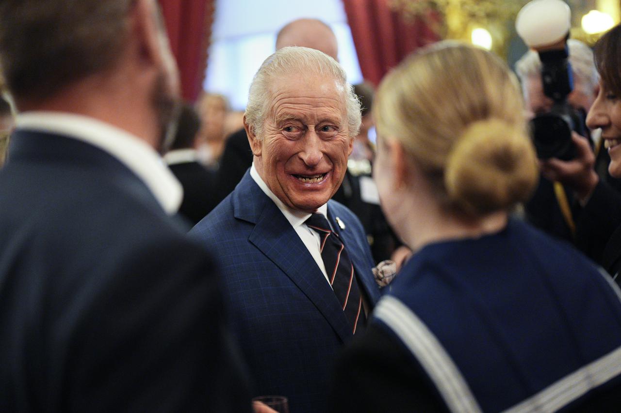 Kralj Charles i kraljica Camilla priredili prijem povodom povratka HMS Prince of Wales