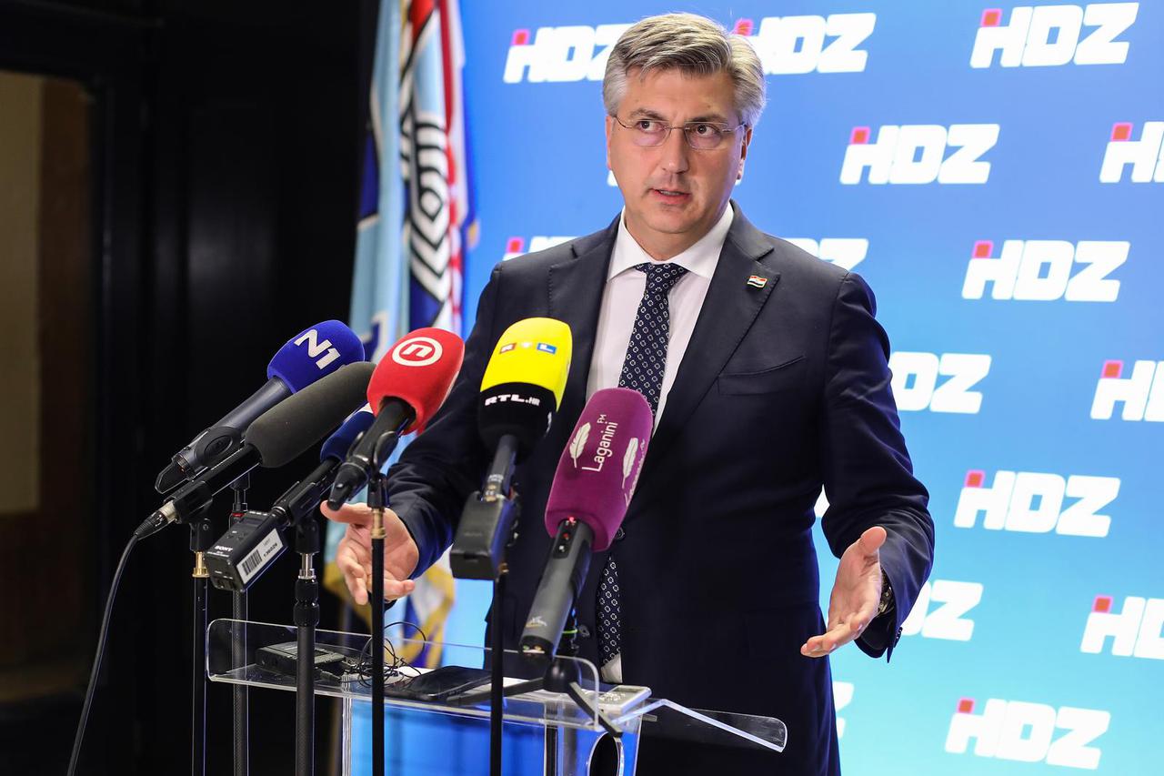 Premijer Plenković obratio se javnosti nakon sjednice Predsjedništva HDZ-a