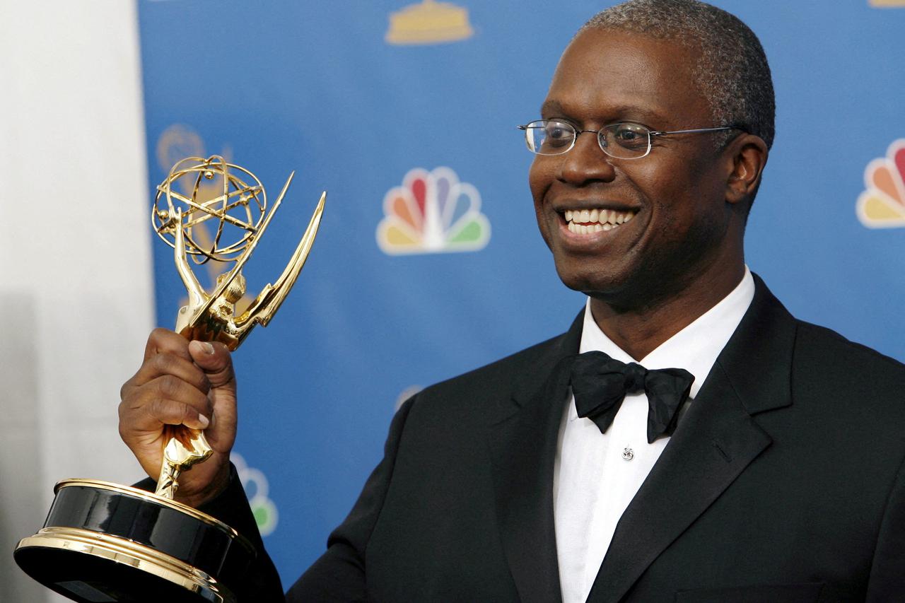 FILE PHOTO: FILE PHOTO: Braugher poses after winning an Emmy for outstanding lead actor in a miniseries or movie for his work on "Thief" in Los Angeles