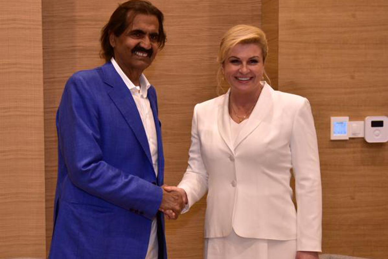 Grabar-Kitarović s Sheikhom Hamadom bin Khalifa Al-Thanijem