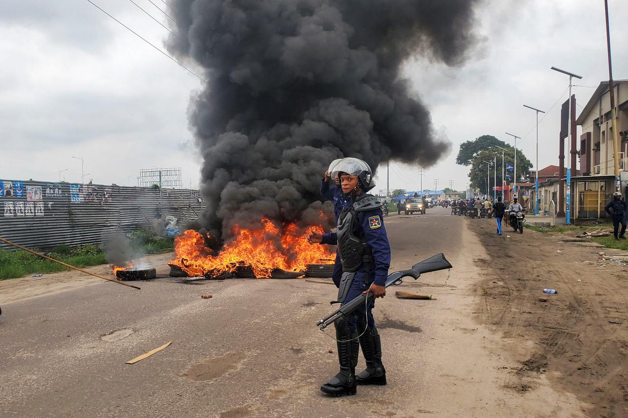 Congo deploys riot police ahead of banned anti-election protest