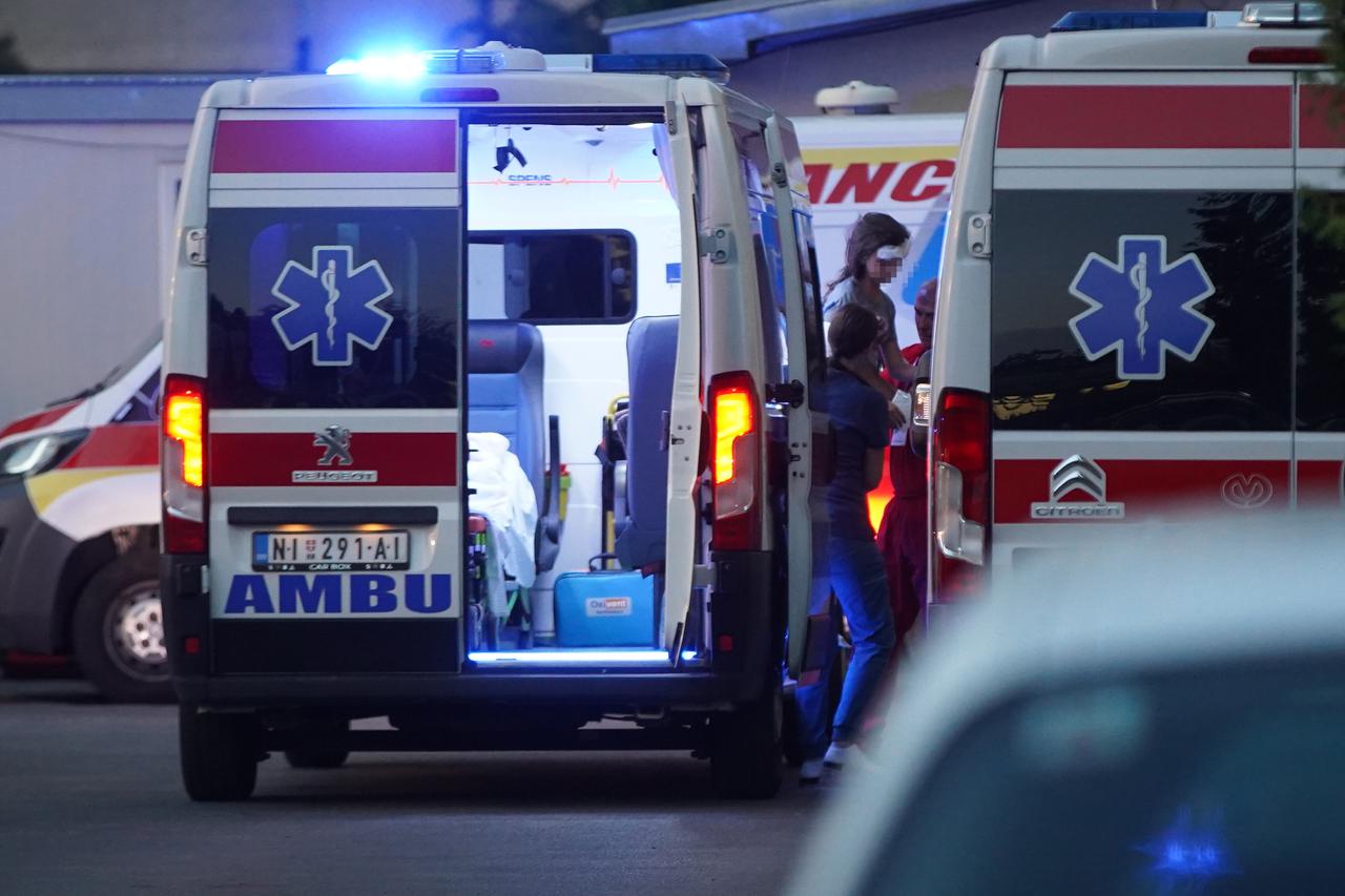 Djeca nastradala u prevrtanju autobusa u Bugarskoj hitno prevezena u Beograd