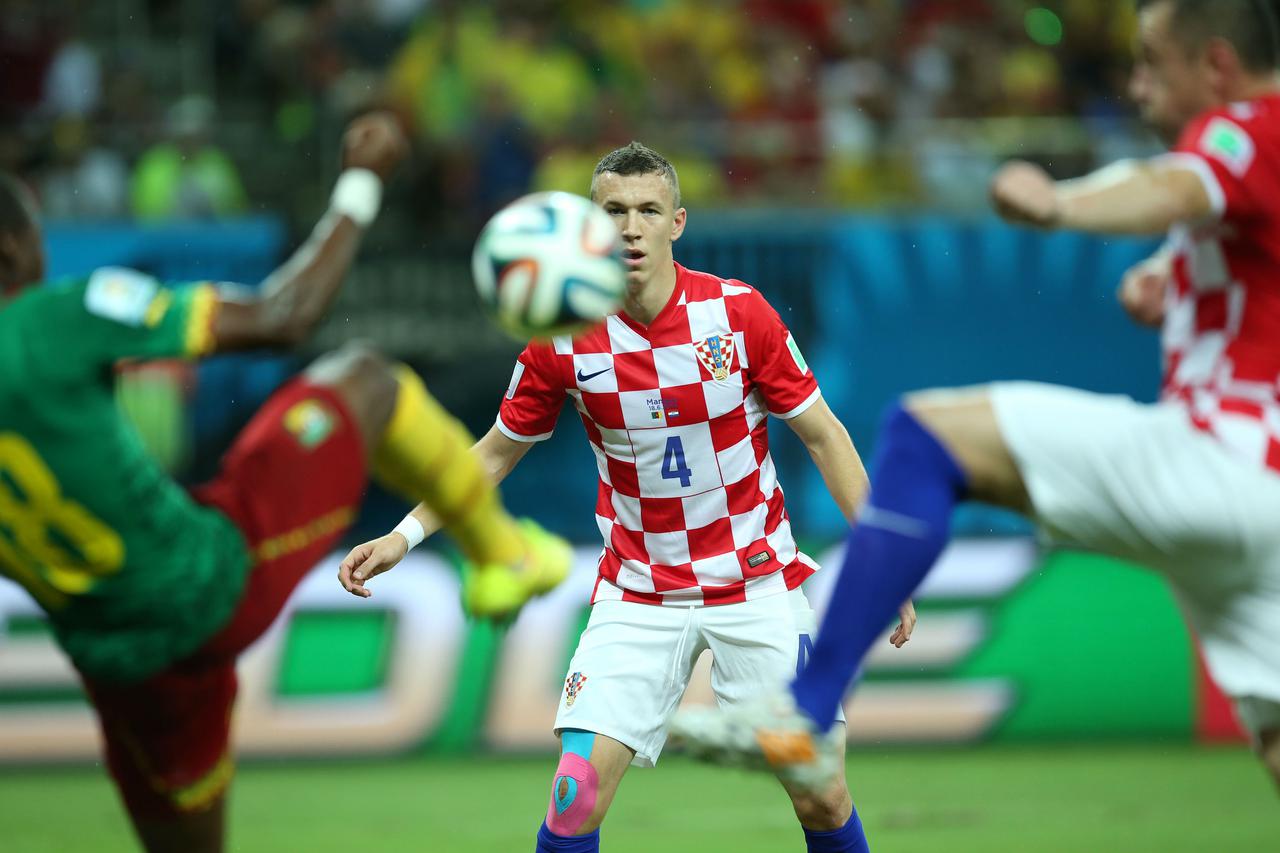 Ivan Perišić na utakmici s Kamerunom