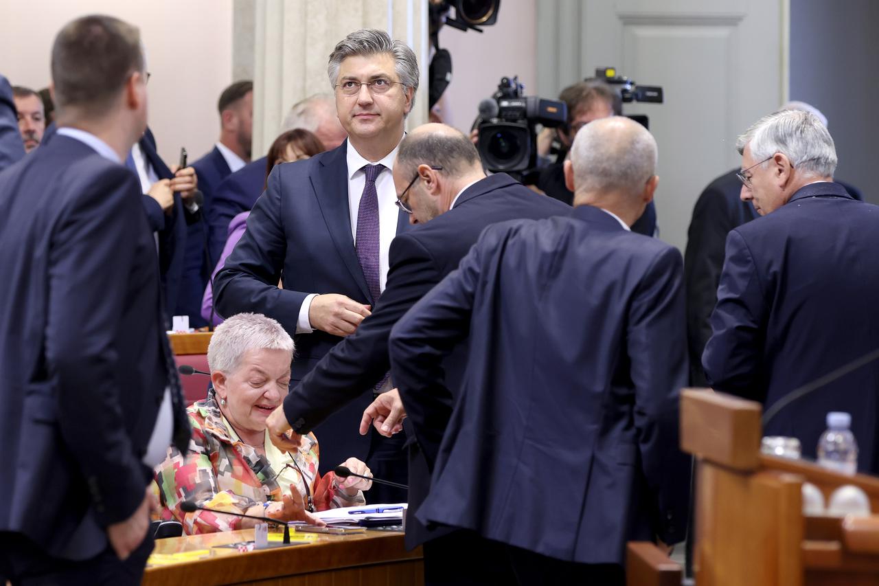 Zagreb: Andrej Plenkovic predstavlja Saboru novu Vladu